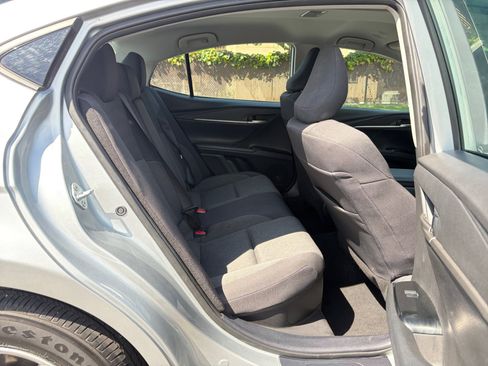 Used 2025 Toyota Camry LE FWD image 16