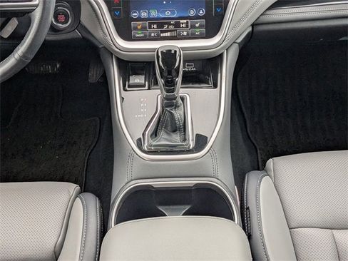 Used 2023 Subaru Outback Limited image 20