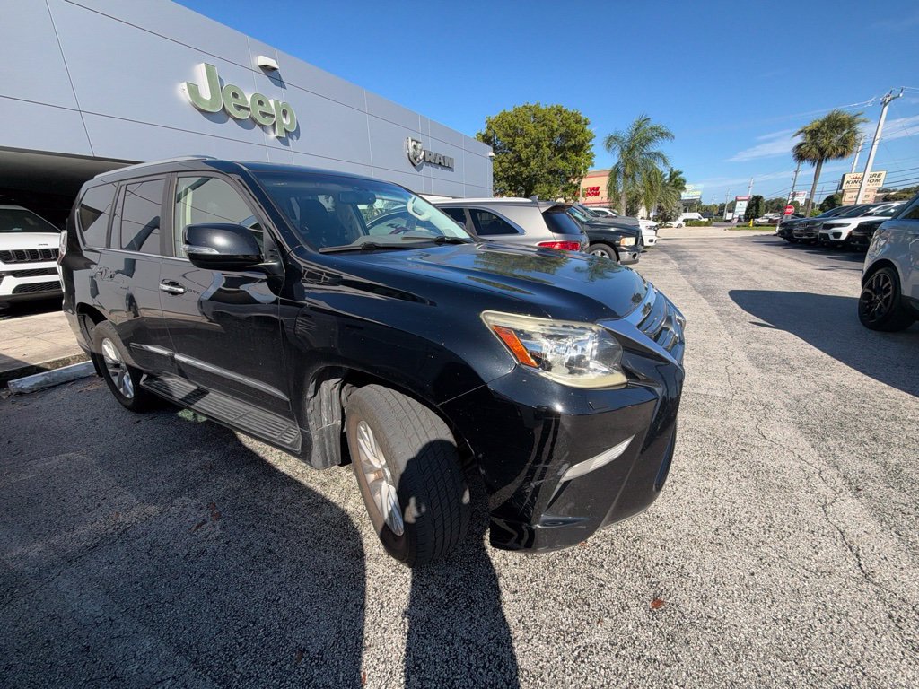 Used 2018 Lexus GX 460 Premium w/ Premium Package AWD/4WD image 22
