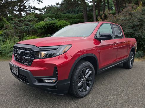 New 2025 Honda Ridgeline Sport image 3