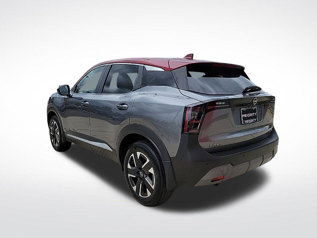 Certified 2025 Nissan Kicks SV AWD/4WD image 3