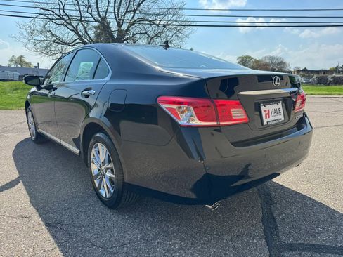 Used 2011 Lexus ES 350 FWD image 7