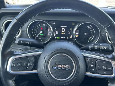 Used 2022 Jeep Wrangler Unlimited Sahara w/ Cold Weather Group image 24