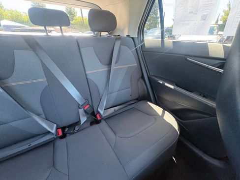 Used 2026 Kia Niro LX FWD image 35