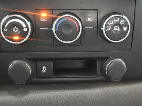 Used 2013 Chevrolet Silverado 1500 W/T RWD image 23