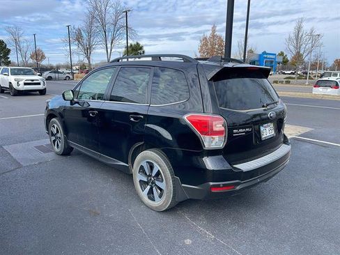Used 2018 Subaru Forester 2.5i Limited image 7