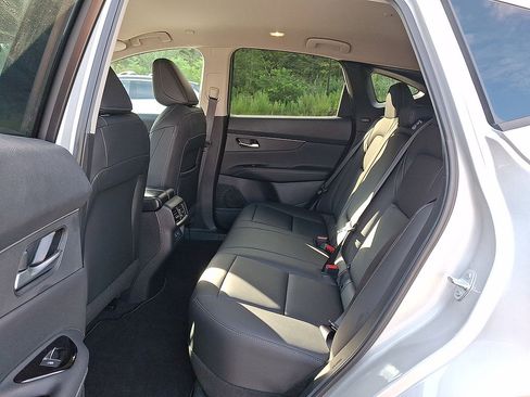 Certified 2025 Nissan Murano SV w/ Cargo Package AWD/4WD image 20