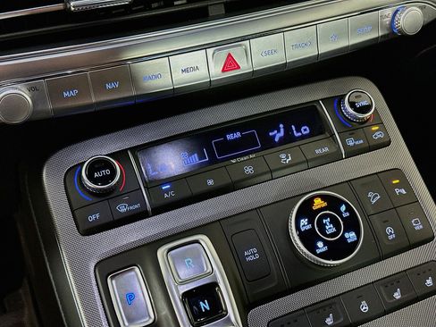 Used 2020 Hyundai Palisade Limited AWD/4WD image 24