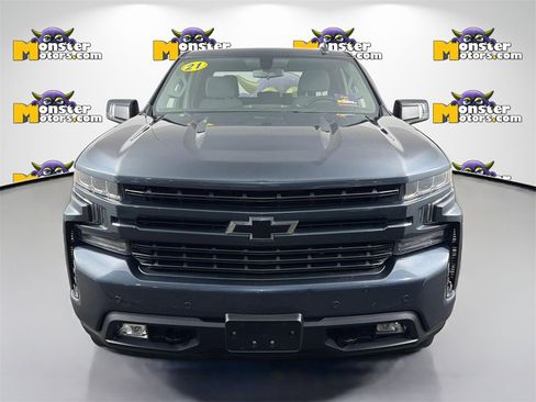 Used 2021 Chevrolet Silverado 1500 RST image 2