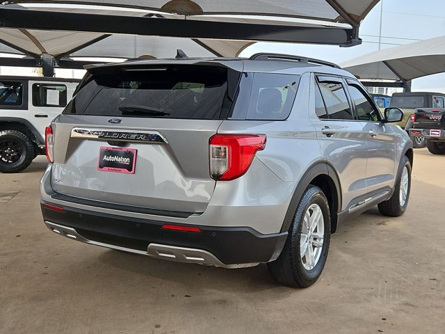 Used 2021 Ford Explorer XLT w/ Equipment Group 202A RWD image 3
