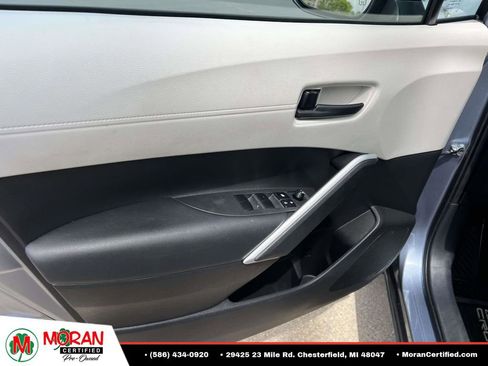 Used 2024 Toyota Corolla Cross L FWD image 14