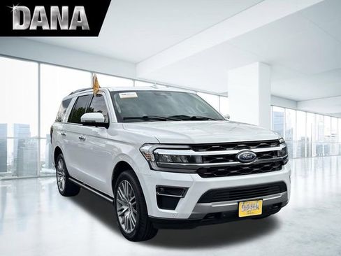 Certified 2022 Ford Expedition Limited AWD/4WD image 1