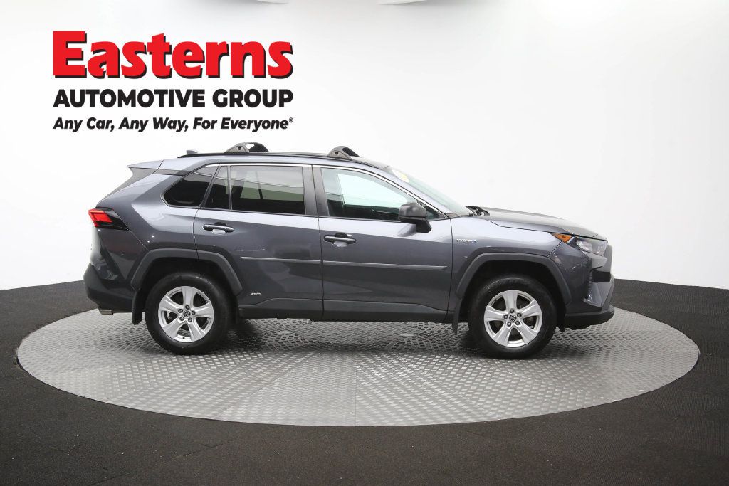 Used 2021 Toyota RAV4 LE w/ Carpet Mat Package (TMS) AWD/4WD image 48