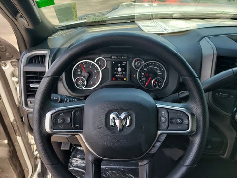 New 2026 RAM 2500 Tradesman AWD/4WD image 19