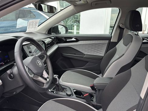 Certified 2024 Volkswagen Taos S image 12