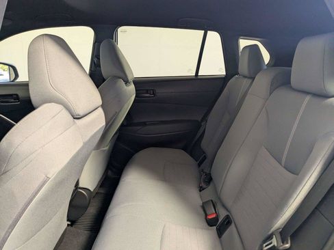 Used 2024 Toyota Corolla Cross AWD Hybrid image 32