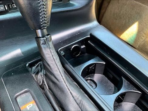 Used 1994 Chevrolet Corvette Coupe RWD image 12