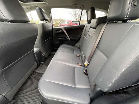 Used 2017 Toyota RAV4 Limited image 23