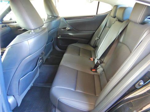 Used 2021 Lexus ES 250 w/ Premium Package image 14