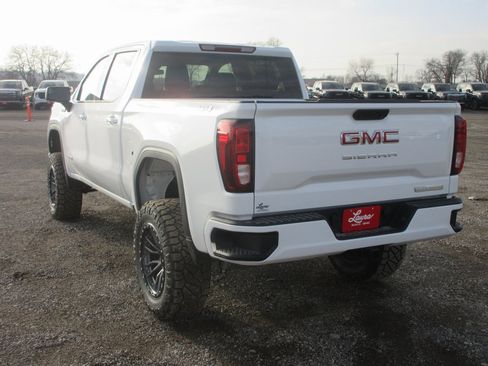 New 2026 GMC Sierra 1500 Elevation image 10