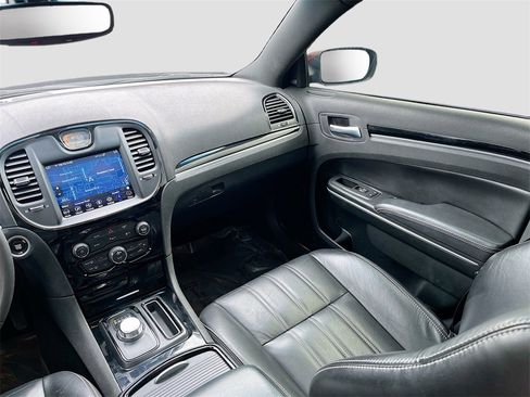 Used 2023 Chrysler 300 S image 25