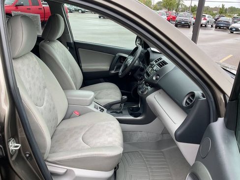 Used 2010 Toyota RAV4 4WD image 33