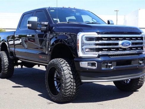 Used 2024 Ford F350 Platinum AWD/4WD image 7