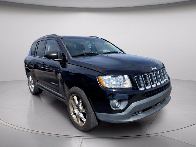 Used 2011 Jeep Compass 2WD image 4
