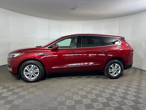 Used 2019 Buick Enclave Essence image 17
