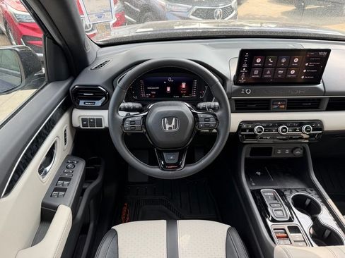 Certified 2026 Honda Passport TrailSport Elite image 4