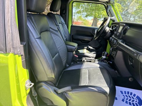 Used 2021 Jeep Wrangler Sport AWD/4WD image 22
