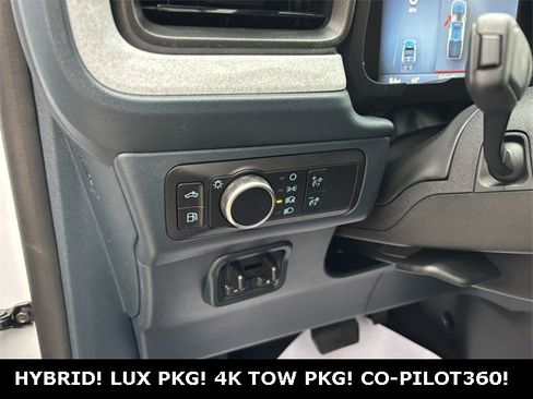 New 2025 Ford Maverick XLT w/ Equipment Group 301A image 8