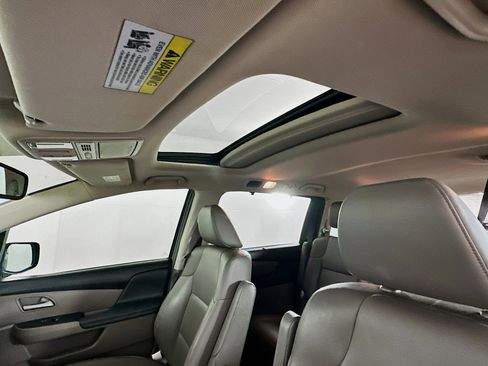 Used 2013 Honda Odyssey EX-L image 24