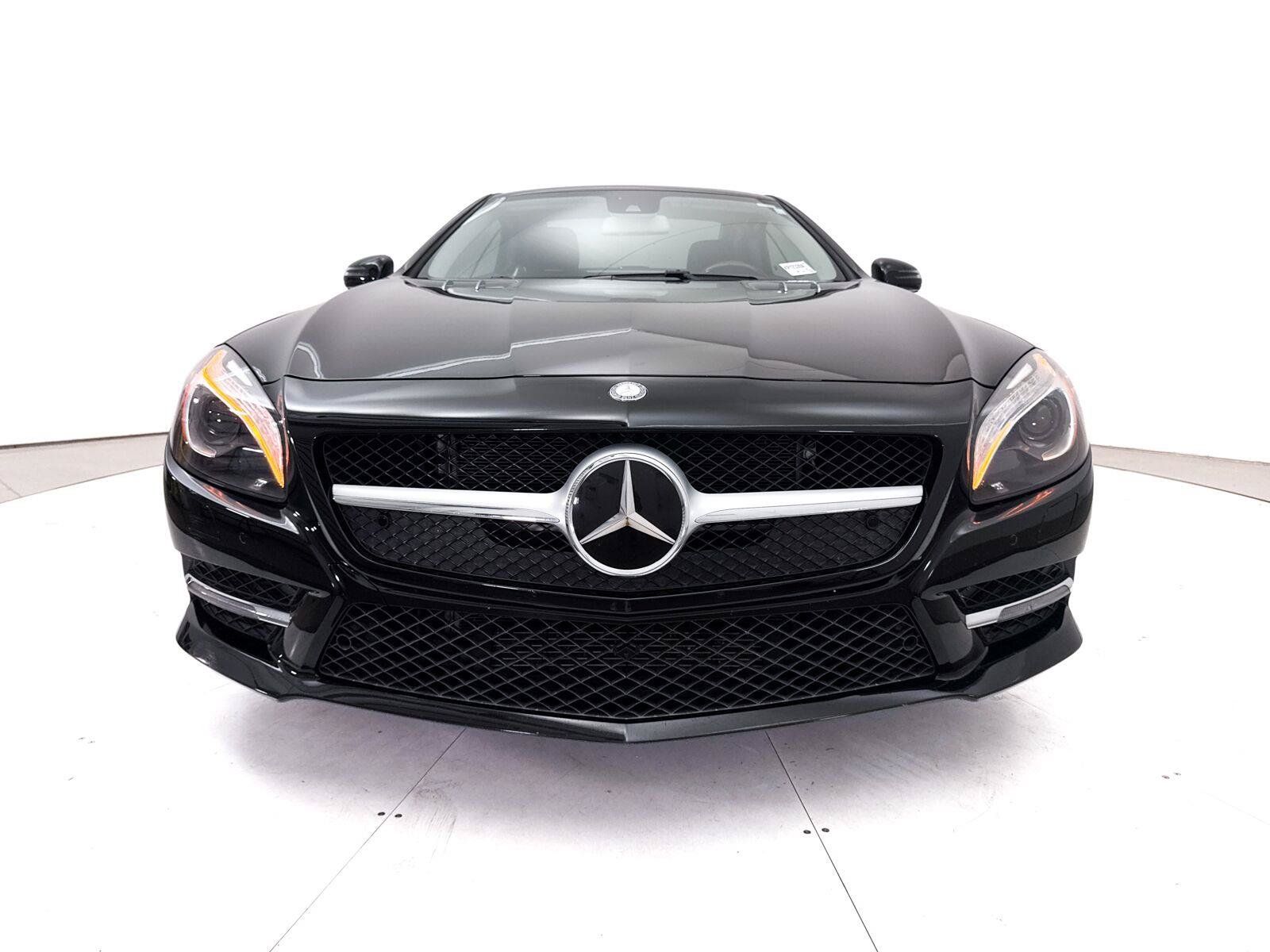 Used 2015 Mercedes-Benz SL 550 image 13