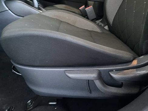 Used 2020 Nissan Kicks S FWD image 22