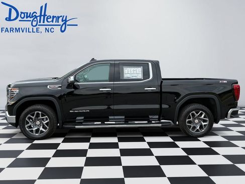New 2026 GMC Sierra 1500 SLT w/ SLT Premium Plus Package AWD/4WD image 2