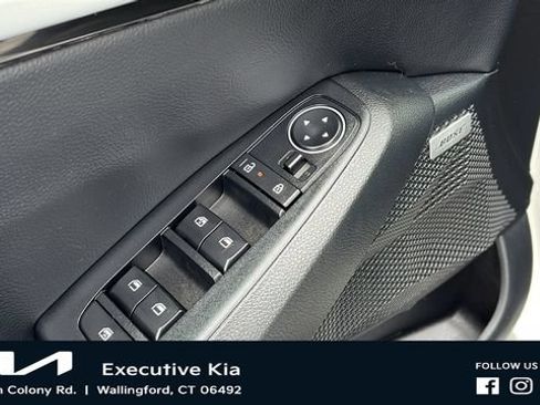 Certified 2024 Kia Seltos SX AWD/4WD image 9