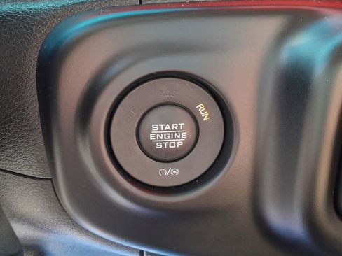 Used 2020 Jeep Gladiator Rubicon AWD/4WD image 19