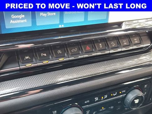 Used 2025 Chevrolet Silverado 1500 ZR2 w/ Technology Package AWD/4WD image 22