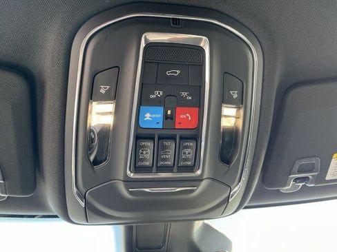 New 2024 Jeep Grand Cherokee Trailhawk w/ Advanced Protech Group II image 43