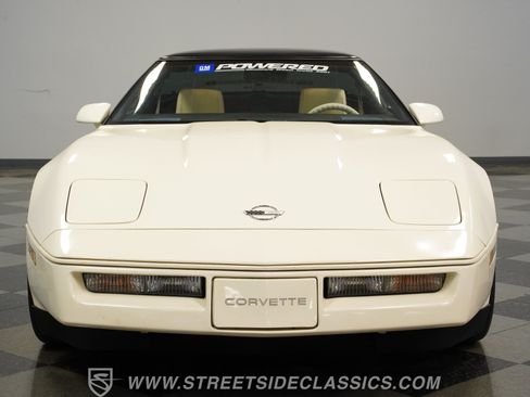 Used 1988 Chevrolet Corvette Coupe RWD image 18