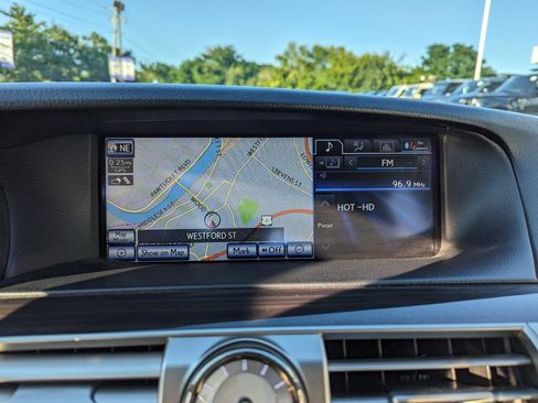 Used 2013 Lexus LS 460 AWD w/ Comfort Pkg image 19