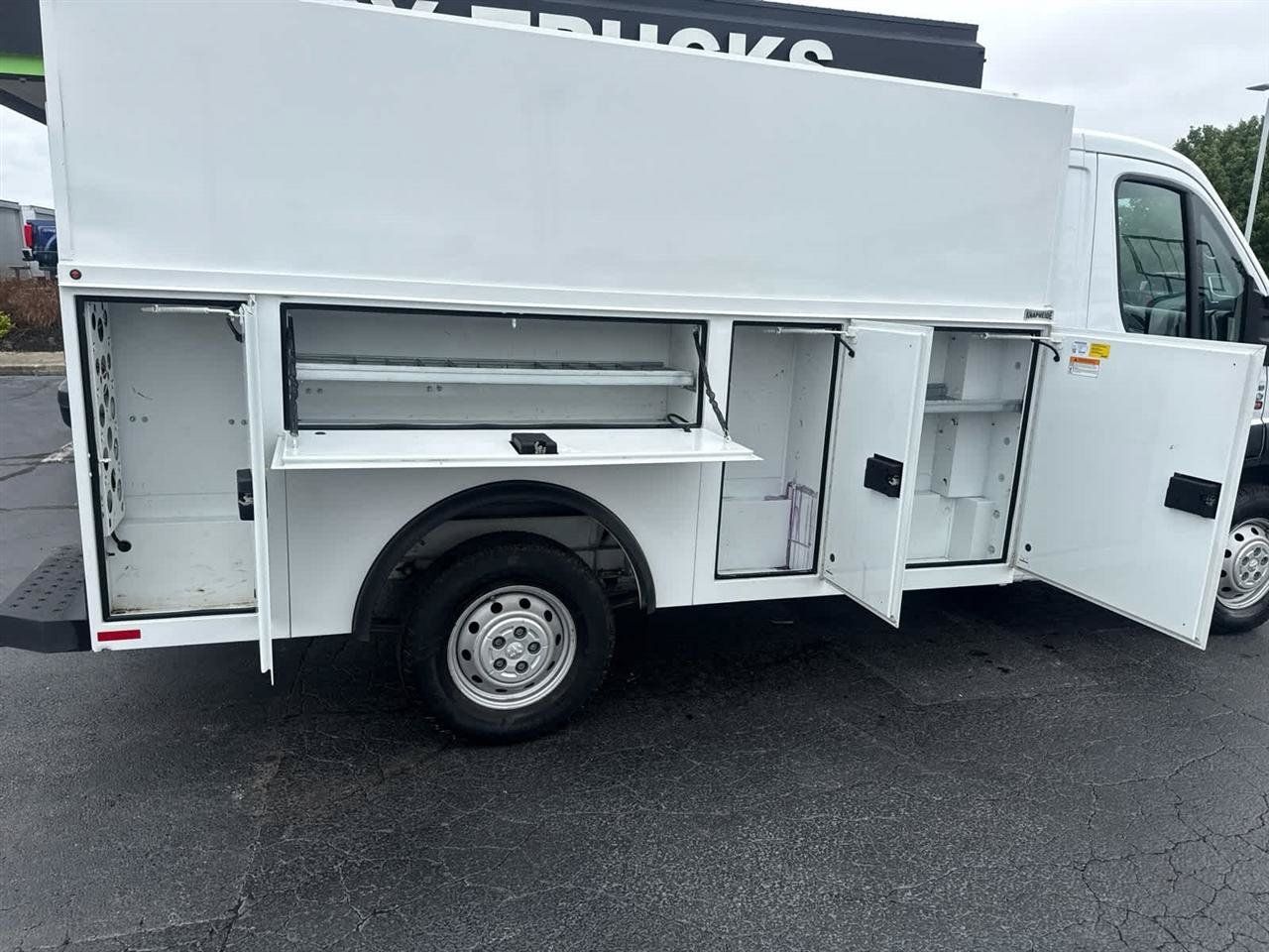 Used 2022 RAM ProMaster 3500 w/ Convenience Group FWD image 21