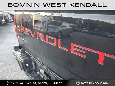 Used 2022 Chevrolet Colorado Z71 w/ Safety Package image 11