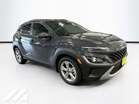 Used 2023 Hyundai Kona SEL w/ Cargo Package AWD/4WD image 3
