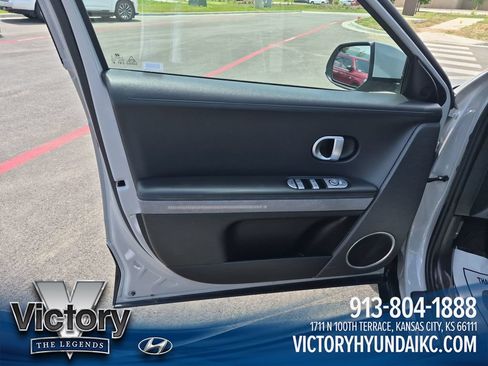 Used 2023 Hyundai Ioniq 5 SEL AWD/4WD image 10