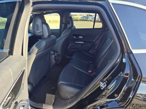 New 2026 Mercedes-Benz GLC 300 image 18