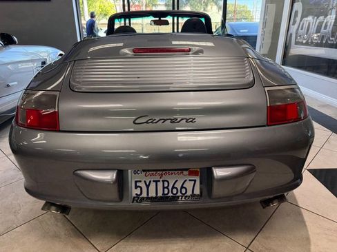 Used 2004 Porsche 911 Carrera RWD image 6