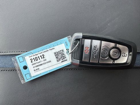 New 2026 Ford F350 Platinum w/ Tremor Off-Road Package image 39