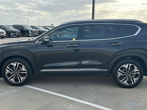 Used 2020 Hyundai Santa Fe Limited image 10